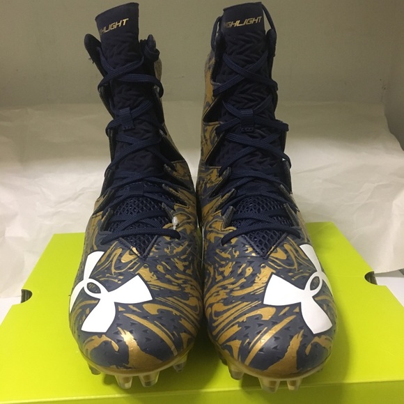 NEW Under Armour Highlight Gold Lux Cleats - Picture 2 of 7